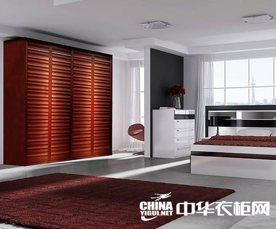 英菲特整體衣柜門 家居美學的精致之選